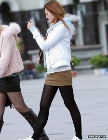 两个丝袜女同,女同间的浪漫邂逅